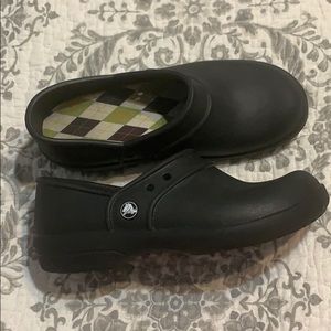 Crocs clogs